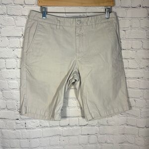 Bonobos Mens 11” Inseam size 33 Tan Khaki Chino Shorts‎
